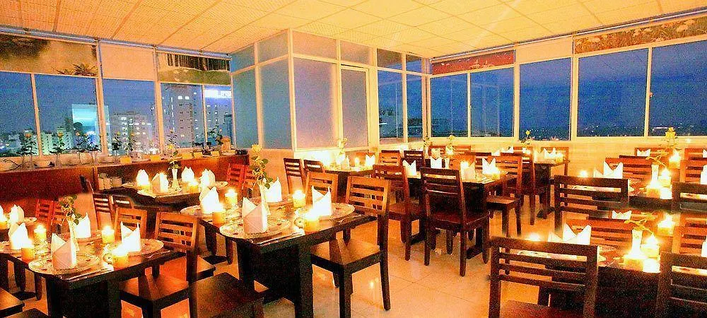 Galaxy 3 Hotel نها ترانج