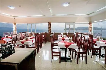 Galaxy 3 Hotel Να Τρανγκ 3*,