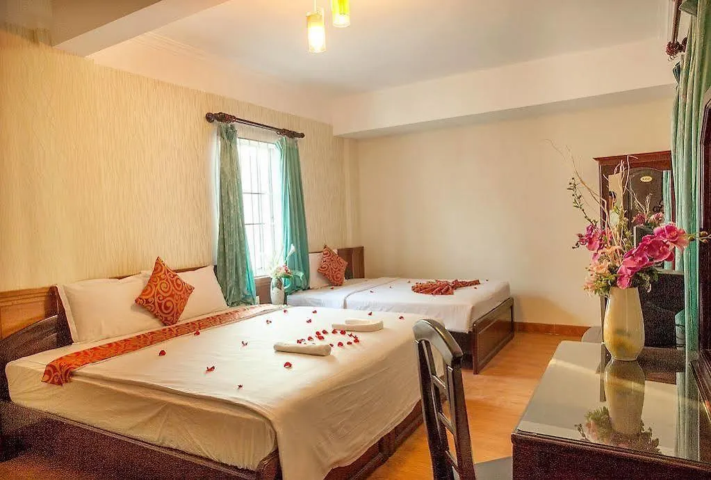Galaxy 3 Hotel Να Τρανγκ